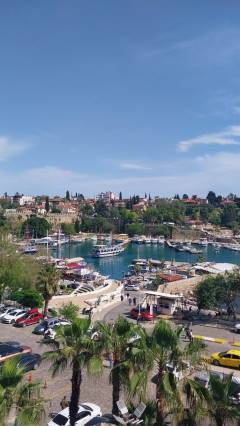 Evrensel Kolej